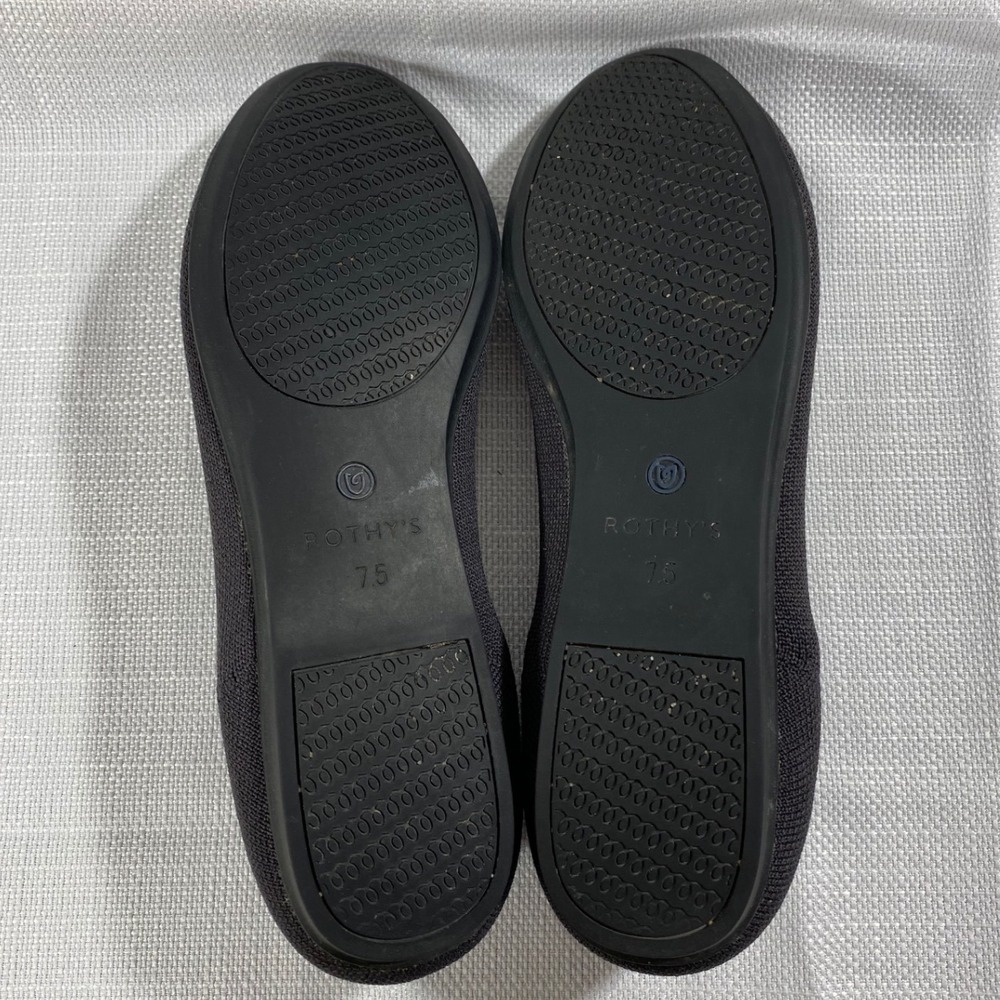 Rothys The Flat Black Solid Rounded Toe Ballet Flats Womens 7.5 Sustainable - Picture 6 of 7